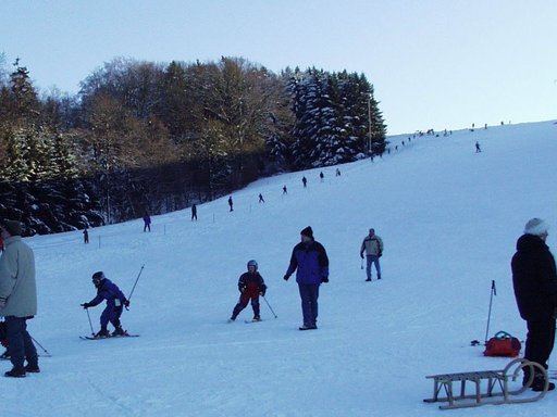 Skilift Hintersteinbach mit Skipiste